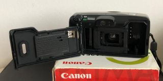 Macchina fotografica vintage Canon Prima