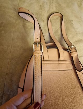 Mochila rosa de Stradivarius