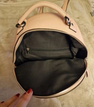 Mochila rosa de Stradivarius