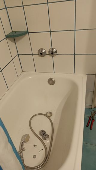 MANITAS y REFORMAS - 613384602