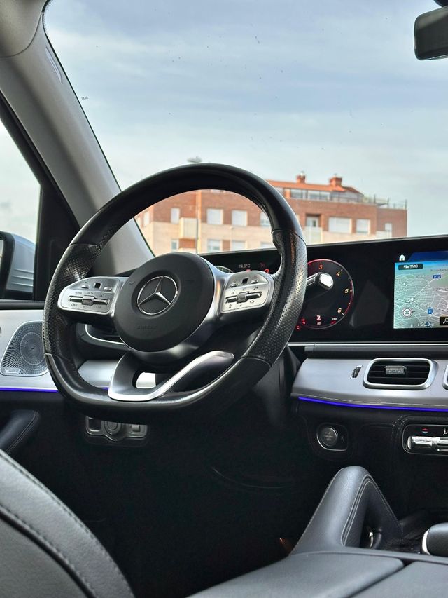 Mercedes-Benz  GLE 2021