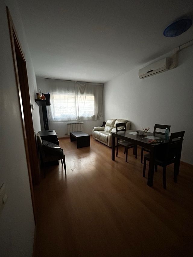 HABITACIÓN EN ALQUILER A ESTRENAR