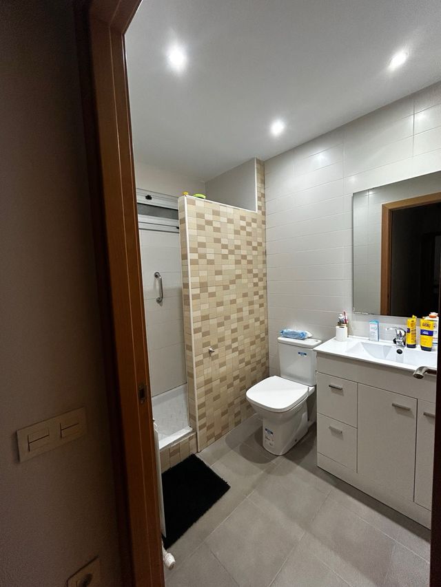 HABITACIÓN EN ALQUILER A ESTRENAR