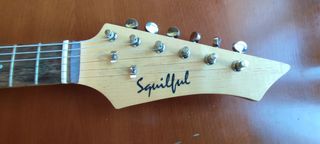 Guitarra eléctrica junior