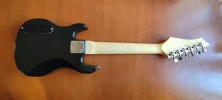 Guitarra eléctrica junior