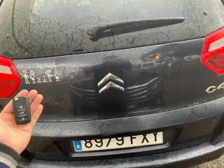 Copia de llave y reparaciones de componentes eléc