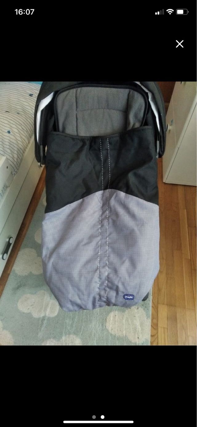Saco silla bebé marca chicco