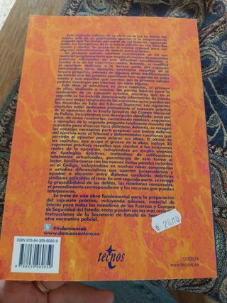 Resolución de supuestos prácticos de Derecho Penal: Adaptados a la Ley Orgánica 5/2010, de 22 de junio, de Reforma del Código Penal (Spanish Edition)