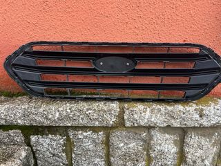 Parrilla delantera tourneo custom