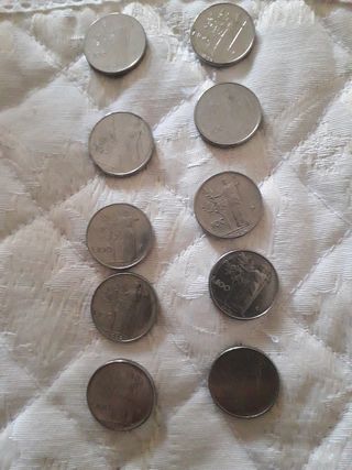 10 monete da 100lire in miniatura