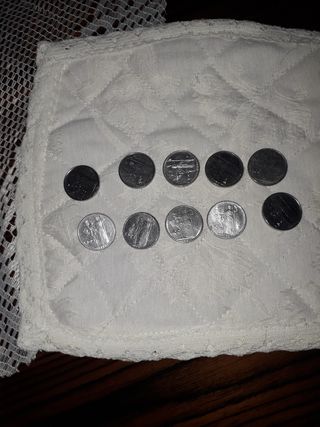 10 monete da 100lire in miniatura