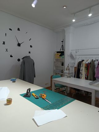 Taller para aprender a coser.