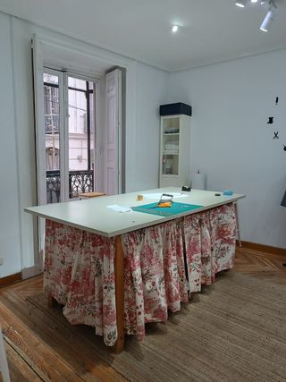 Taller para aprender a coser.