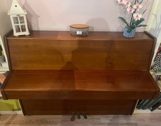 Pianoforte a muro Bachmann