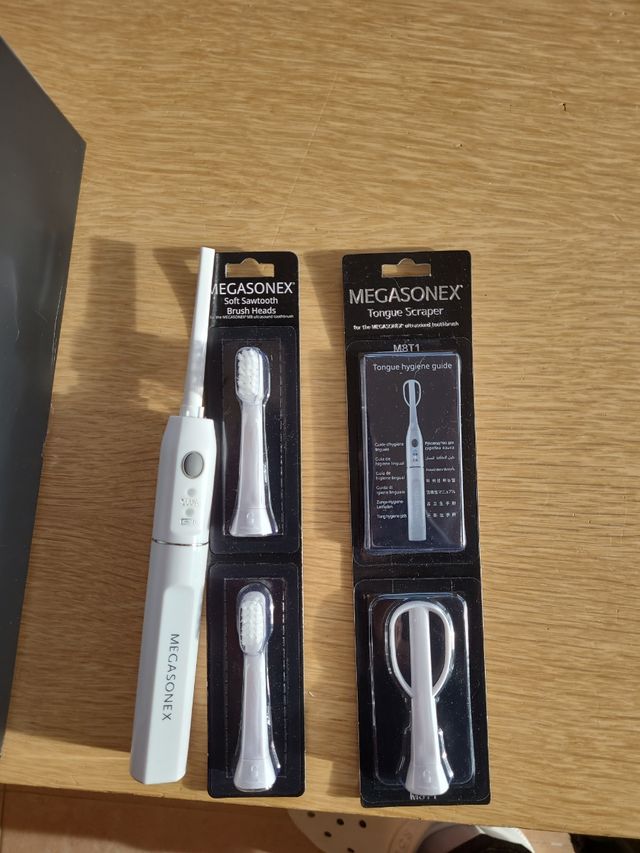 Cepillo dental ultrasónico Megasonex