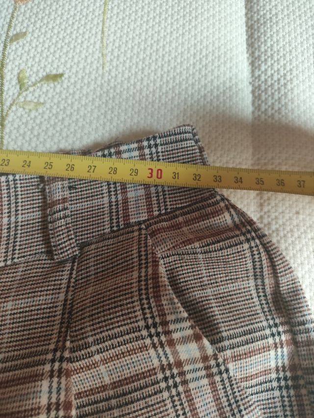 Pantalón de cuadros de Stradivarius