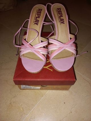 Sandalias tacon Replay