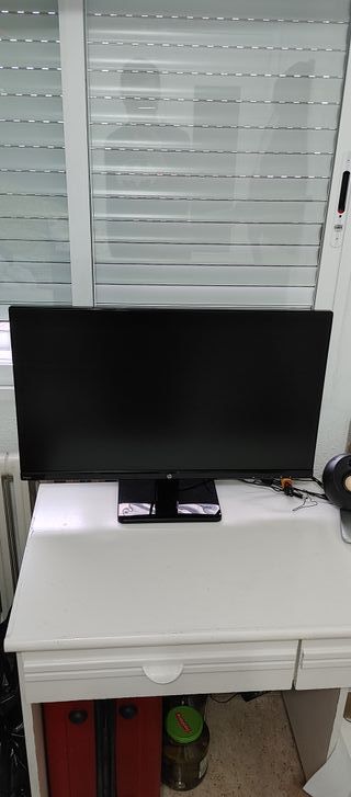 Monitor HP 27wm