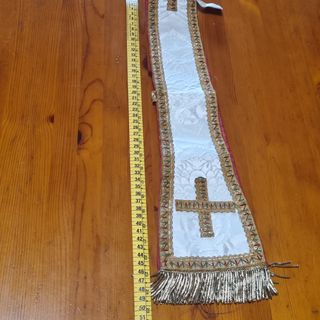 Manipulo eclesiástico muy antiguo años 50