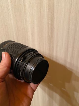 Objetivo zoom Nikkor 70~210mm f/4~f/5.6