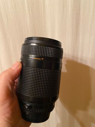 Objetivo zoom Nikkor 70~210mm f/4~f/5.6