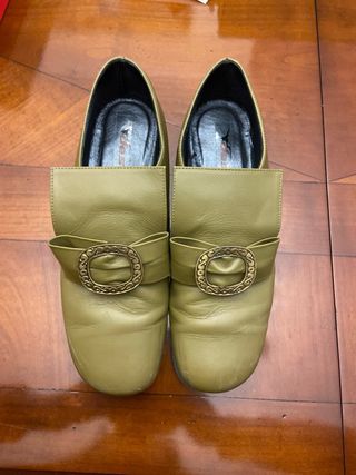 Zapatos de fallero verde oliva talla 38