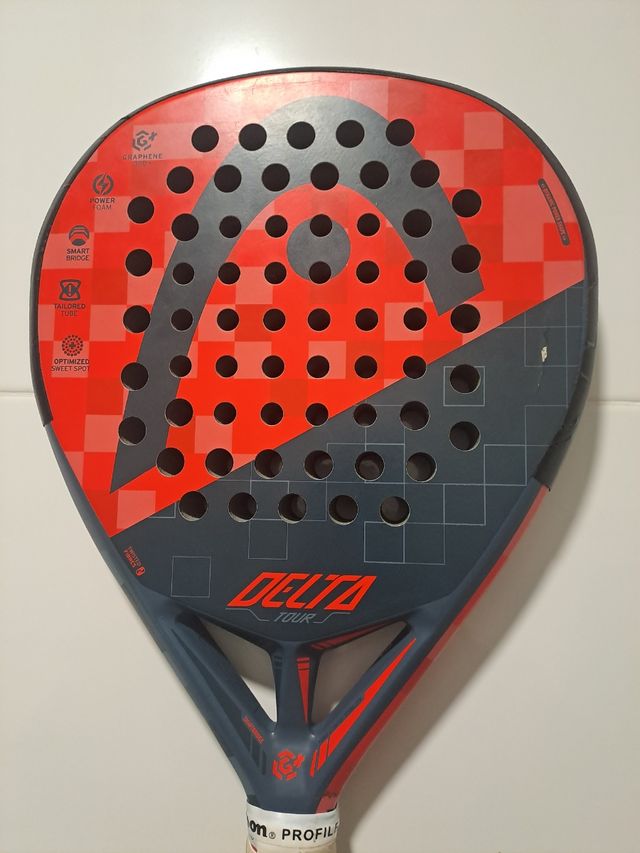 PALA DE PADEL DELTA TOUR.