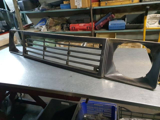 Parrilla Suzuki Samurai