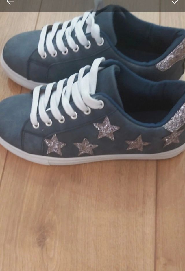 Zapatillas sneakers azul estrellas