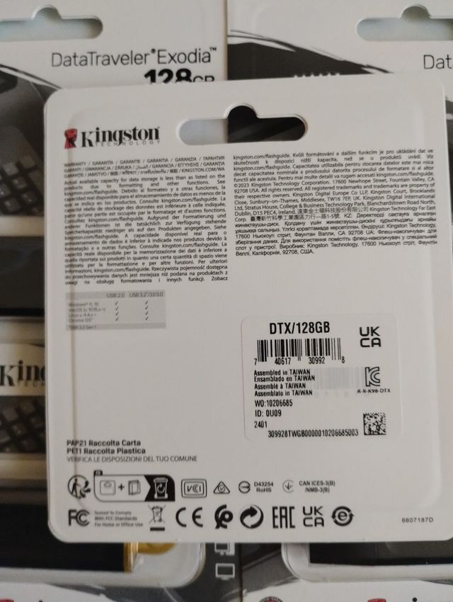 3 (tre) Pendrive 128 GB Kingston DTX USB 3.2,