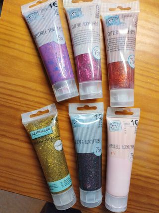 5 botes de pintura acrílicas 75ml/und.