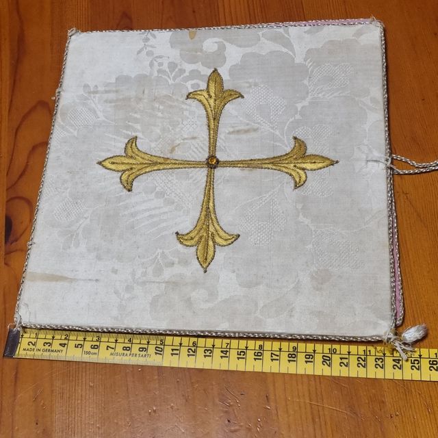 Carpeta corporal años 40