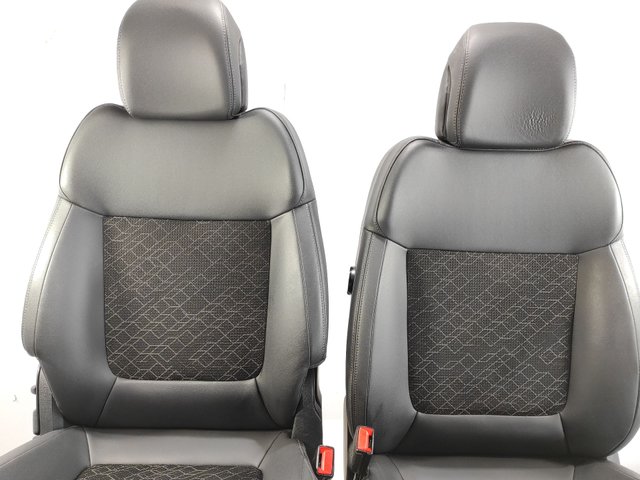 JUEGO ASIENTOS PEUGEOT 3008 2015