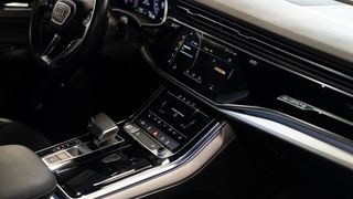 Audi Q7 AUDI Q7 S line 50 TDI quattro tip 