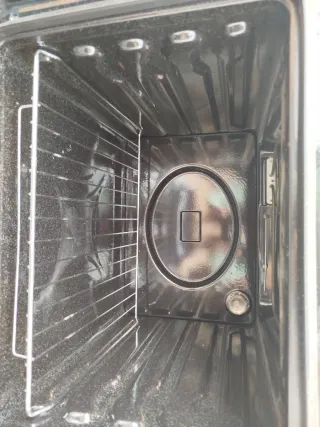 Horno  eléctrico SIN placa de vitrocerámica