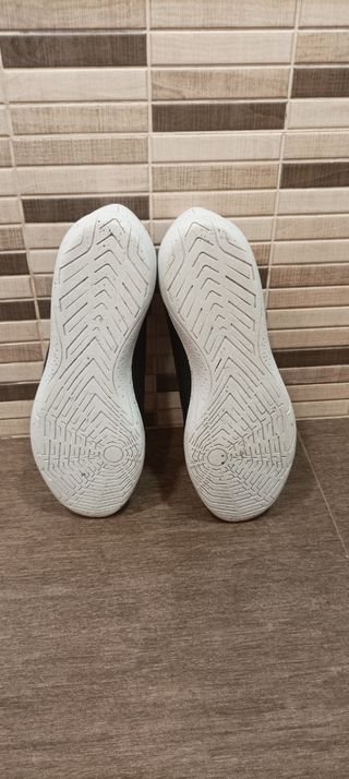 Zapatillas de fútbol sala 100 decathlon.