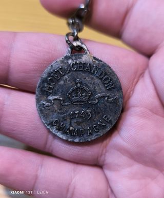 Llavero Medalla antigua de MoetChandon