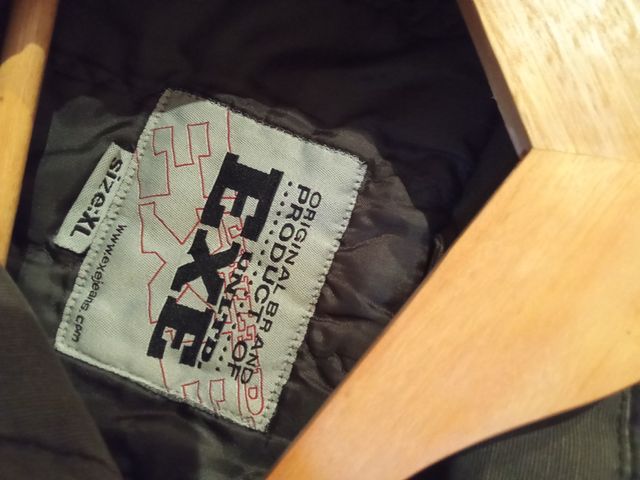 Chaqueta capucha EXE jean