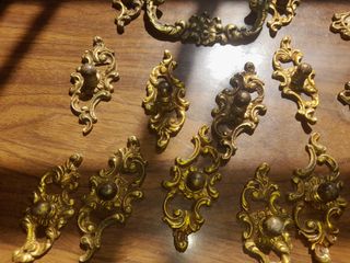 Tiradores y embellecedores vintage