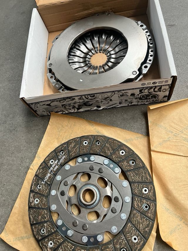 Embrague original 1.6 tdi Golf leon audi a3