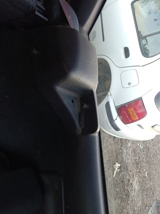 Soporte bandeja Volvo V40