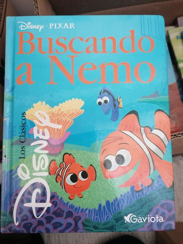 Buscando a Nemo (Clásicos Disney) (Spanish Edition)