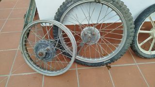 Ruedas derbi tt8 