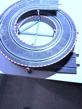 ELEVADOR DE PISTAS METALICO PARA SCALEXTRIC COMPAC