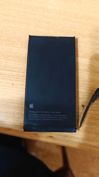 Batería iPhone 14