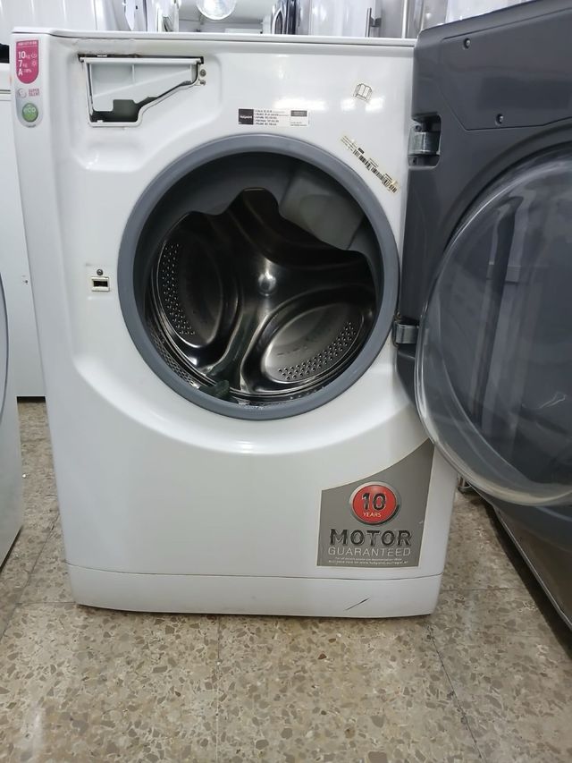 LAVADORA SECADORA HOTPOINT