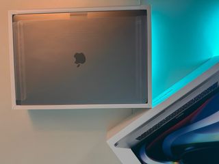 MacBook Pro i9 1TB 16 GB RAM
