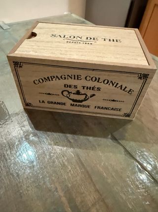 Scatola portatutto stile vintage