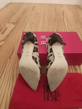 Stiletto Carolina Herrera piel de potro