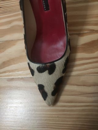 Stiletto Carolina Herrera piel de potro